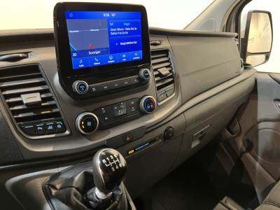 Ford Transit Custom 2.0 TDCI L1H1 Trend 130 PK / Servicebus / Bott Inrichting / Euro 6 / Schuifdeur L+R / Airco / CarPlay / Cruise Control / Camera / Navigatie / Klep / 3-Zits foto 7