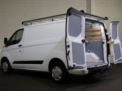 Ford Transit Custom 2.0 TDCI L1 H1 Trend Imperiaal Trekhaak foto 11