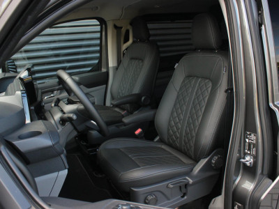Ford Transit Custom 2.0 TDCI L2H1 136PK Limited DC / DUBBEL CABINE / JB- EDITION / APPLE CARPLAY  /MY2024/ CAMERA / VERLAAGD foto 12