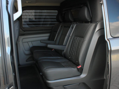 Ford Transit Custom 2.0 TDCI L2H1 136PK Limited DC / DUBBEL CABINE / JB- EDITION / APPLE CARPLAY  /MY2024/ CAMERA / VERLAAGD foto 14