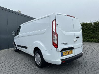 Ford Transit Custom 2.0 TDCI / L2H1 / 1e EIG. / CAMERA / CARPLAY / AIRCO / CRUISE / VOORRUITVERW / 3 ZITS / PDC / 2.800 KG AHG foto 5