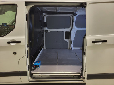 Ford Transit Custom 2.0TDCI L2/H1 2X Schuifdeur 2800kg Trekgewicht Euro 6! foto 6