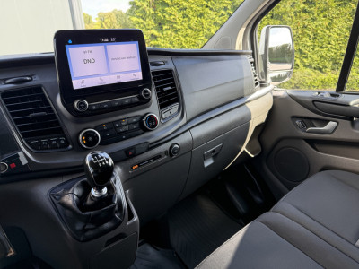 Ford Transit Custom 2.0 TDCI / L2H1 / 2x SCHUIFDEUR / 2.8 TONS TREKHAAK / 1e EIG. / IMPERIAAL / CAMERA / 3-ZITS / BLINDSPOT foto 13