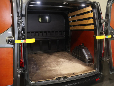 Ford Transit Custom 2.0 TDCI L2 H1 DC 185pk Automaat foto 14