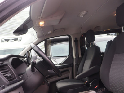 Ford Transit Custom 2.0 TDCI L2 H1 DC 185pk Automaat foto 2