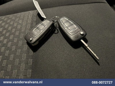 Ford Transit Custom 2.0 TDCI L2H1 Euro6 Airco | Camera | Navigatie | Cruisecontrol | LED | Stoelverwarming | Parkeersensoren Bijrijdersbank, Verwarmde voorruit foto 17