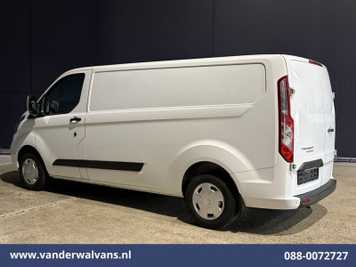 Ford Transit Custom 2.0 TDCI L2H1 Euro6 Airco | Camera | Navigatie | LED | Apple Carplay | Bijrijdersbank Cruisecontrol, Stoelverwarming, Verwarmde Voorruit, Parkeersensoren, 2670kg laadvermogen foto 11