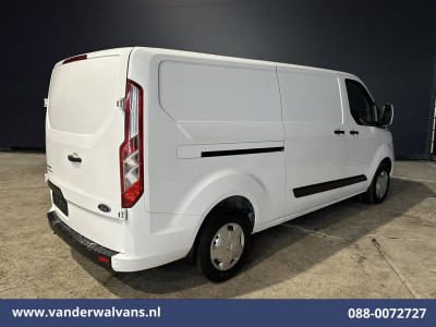 Ford Transit Custom 2.0 TDCI L2H1 Euro6 Airco | Camera | Navigatie | LED | Cruisecontrol Parkeersensoren, Stoelverwarming, Verwarmde voorruit, Bijrijdersbank, 2800kg trekvermogen foto 12