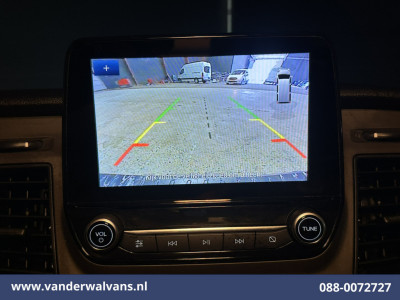 Ford Transit Custom 2.0 TDCI L2H1 Euro6 Airco | Camera | Navigatie | LED | Cruisecontrol Parkeersensoren, Stoelverwarming, Verwarmde voorruit, Bijrijdersbank, 2800kg trekvermogen foto 2