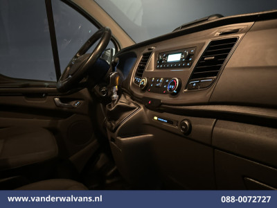 Ford Transit Custom 2.0 TDCI L2H1 Euro6 Airco | Imperiaal | 2800kg Trekhaak | LED | Cruisecontrol | Stoelverwarming Sidebars, Parkeersensoren, Bijrijdersbank foto 13