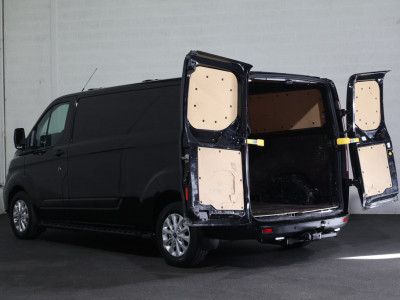 Ford Transit Custom 2.0 TDCI L2 H1 Limited Automaat Airco Camera foto 10