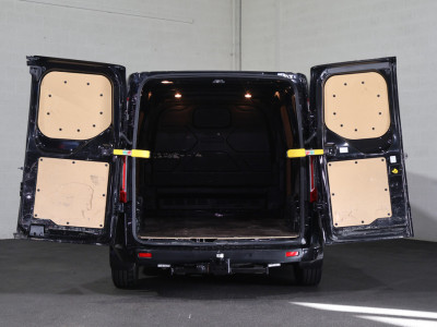 Ford Transit Custom 2.0 TDCI L2 H1 Limited Automaat Airco Camera foto 3