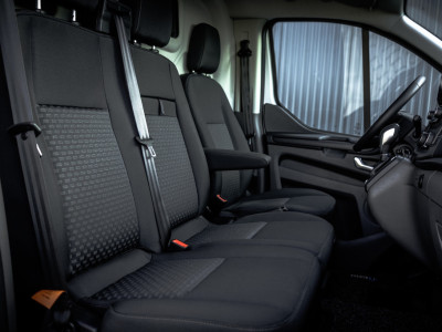 Ford Transit Custom 2.0 TDCI L2H1 Trend | 130 PK | Automaat | Carplay | Camera | Cruise | Airco | 3-Zits foto 13