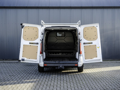 Ford Transit Custom 2.0 TDCI L2H1 Trend | 130 PK | Automaat | Carplay | Camera | Cruise | Airco | 3-Zits foto 9