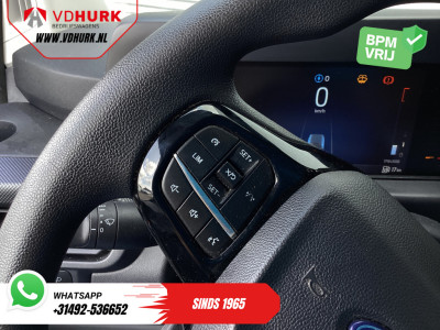 Ford Transit Custom 2.0 TDCI L2 Trend LED/ Carplay/ Camera/ Climate/ PDC/ Cruise/ DAB 18