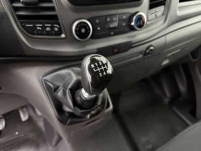 Ford Transit Custom 2.0TDCI Lang Achterdeuren | Multimedia | Camera | 3-Zits | Airco | Trekhaak foto 17
