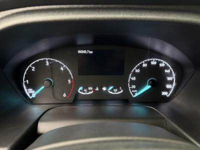 Ford Transit Custom 2.0TDCI Lang Achterdeuren | Multimedia | Camera | 3-Zits | Airco | Trekhaak foto 9