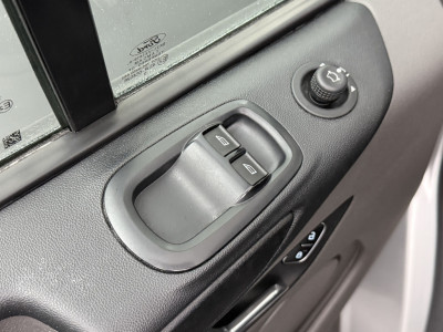 Ford Transit Custom 2.0TDCi 130PK Achterdeuren | Multimedia | Camera | 3-Zits | Airco | Cruise foto 8