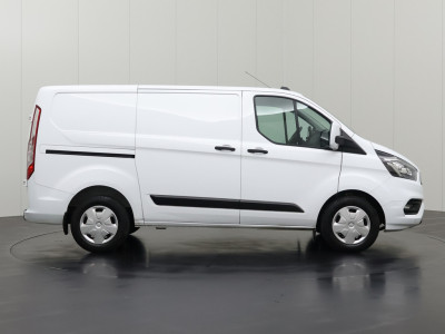 Ford Transit Custom 2.0TDCi 130PK Automaat | 2xSchuifdeur | Kastinrichting | Multimedia | Camera | Airco | Cruise | 3-Zits foto 13