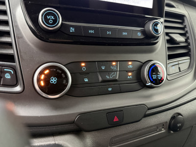 Ford Transit Custom 2.0TDCi 130PK Automaat | Multimedia | Camera | Airco | 3-Zits | Betimmering 21