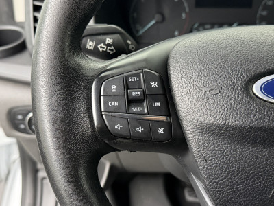 Ford Transit Custom 2.0TDCi 130PK Automaat | Navigatie | Multimedia | Airco | Cruise | 3-Zits foto 15