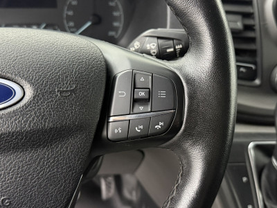 Ford Transit Custom 2.0TDCi 130PK Automaat | Navigatie | Multimedia | Airco | Cruise | 3-Zits foto 16