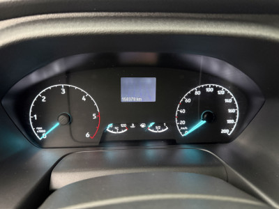 Ford Transit Custom 2.0TDCi 130PK Lang (2023) | Achterdeuren | Multimedia | Airco | Cruise | 3-Zits | Betimmering foto 15