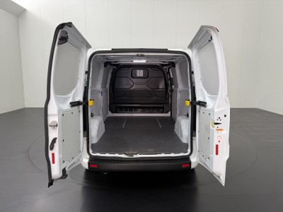 Ford Transit Custom 2.0TDCi 130PK Lang (2023) | Achterdeuren | Multimedia | Airco | Cruise | 3-Zits | Betimmering foto 4