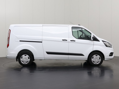 Ford Transit Custom 2.0TDCi 130PK Lang | Achterdeuren | Multimedia | 3-Zits | Betimmering | Airco | Cruise foto 13