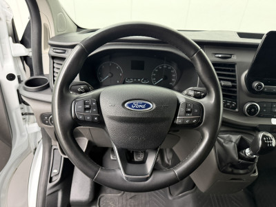 Ford Transit Custom 2.0TDCi 130PK Lang | Achterdeuren | Multimedia | 3-Zits | Betimmering | Airco | Cruise foto 14