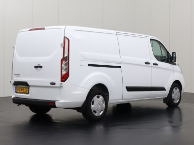 Ford Transit Custom 2.0TDCi 130PK Lang | Achterdeuren | Multimedia | 3-Zits | Betimmering | Airco | Cruise foto 2