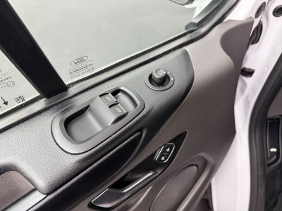 Ford Transit Custom 2.0TDCi 130PK Lang | Airco | Cruise | 3-Zits | Betimmering 8