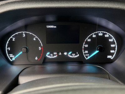 Ford Transit Custom 2.0TDCi 130PK Lang | Kastinrichting | Airco | Cruise | Navigatie | Multimedia | Trekhaak foto 9