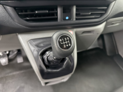 Ford Transit Custom 2.0TDCi 136PK Lang | Business Digital | Multimedia | Camera | 3-Zits | Airco | Cruise | Betimmering 18