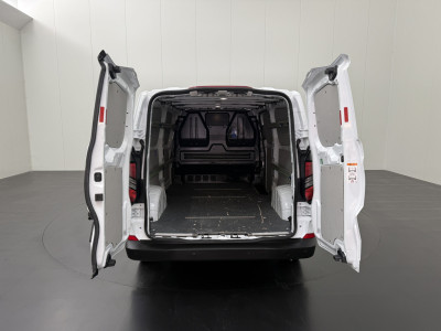 Ford Transit Custom 2.0TDCi 136PK Lang | Business Digital | Multimedia | Camera | 3-Zits | Airco | Cruise | Betimmering 4