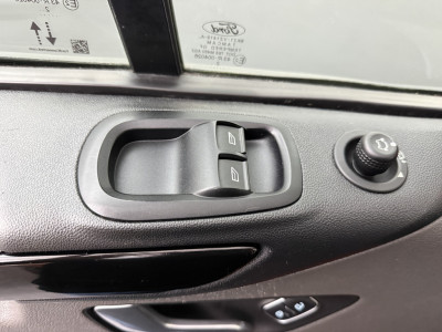 Ford Transit Custom 2.0TDCi 170PK Automaat Dubbele Cabine Sport | Leder | 2xSchuifdeur | Airco | Cruie foto 8