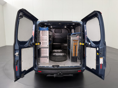Ford Transit Custom 2.0TDCi 170PK Automaat Lang Limited | Navigatie | Camera | Multimedia | Trekhaak | Kastinrichting foto 4