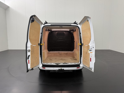 Ford Transit Custom 2.0TDCi 170PK Automaat Limited | Dakdragers | Trekhaak | Multimedia | Camera | Airco | Cruise | 3-Zits foto 4