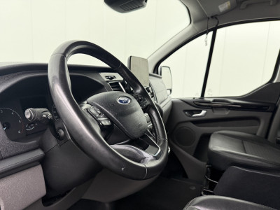 Ford Transit Custom 2.0TDCi 185PK Automaat Sport Dubbele Cabine | 2xSchuifdeur | Navigatie | Camera | Multimedia | Airco | Cruise | Trekhaak foto 16
