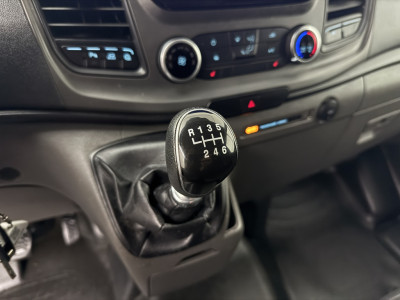 Ford Transit Custom 2.0TDCi Lang Business | Navigatie | Camera | Airco | Cruise | 3-Zits foto 17