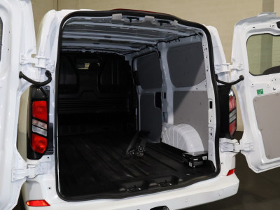 Ford Transit Custom 2.0 TDci 130pk L1 H1 Automaat Limited Navigatie 360gr Camera foto 13