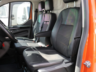 Ford Transit Custom 2.0 TDci 185pk L2 H1 Sport Imperiaal 2