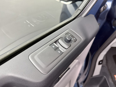 Ford Transit Custom 218PK Lang Limited | 71KWh | Multimedia | Camera | Airco | Cruise | 3-Zits foto 8