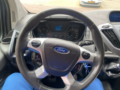 Ford Transit Custom 270 2.2 TDCI L1H1 Limited / Airco / Cruise Control / 3Zits / Camera / Navigatie/ PDC /2014 /Euro5 / 92KW=125PK 11