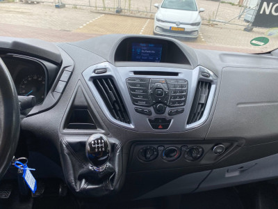 Ford Transit Custom 270 2.2 TDCI L1H1 Limited / Airco / Cruise Control / 3Zits / Camera / Navigatie/ PDC /2014 /Euro5 / 92KW=125PK 13