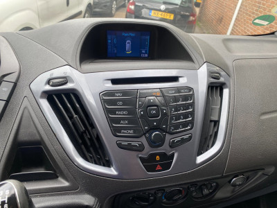 Ford Transit Custom 270 2.2 TDCI L1H1 Limited / Airco / Cruise Control / 3Zits / Camera / Navigatie/ PDC /2014 /Euro5 / 92KW=125PK 17