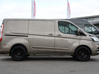 Ford Transit Custom 280 2.0 TDCI L1H1 PB Edition Limited Camera, Cruise, Carplay, Stoelverwarming, Trekhaak, 130pk, Multimedia, NAVI, Uniek! foto 10