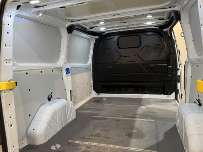 Ford Transit Custom 280 2.0 TDCI L1H1 Trend 130 PK / Euro 6 / Airco / CarPlay / Cruise Control / Camera / 3-Zits / 62.500 KM !! foto 14