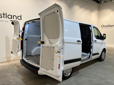 Ford Transit Custom 280 2.0 TDCI L1H1 Trend 130 PK / Euro 6 / Airco / CarPlay / Cruise Control / Camera / 3-Zits / 62.500 KM !! foto 2