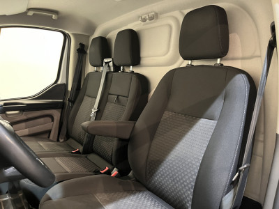 Ford Transit Custom 280 2.0 TDCI L1H1 Trend 130 PK / Euro 6 / Airco / CarPlay / Cruise Control / Camera / 3-Zits / 62.500 KM !! foto 8